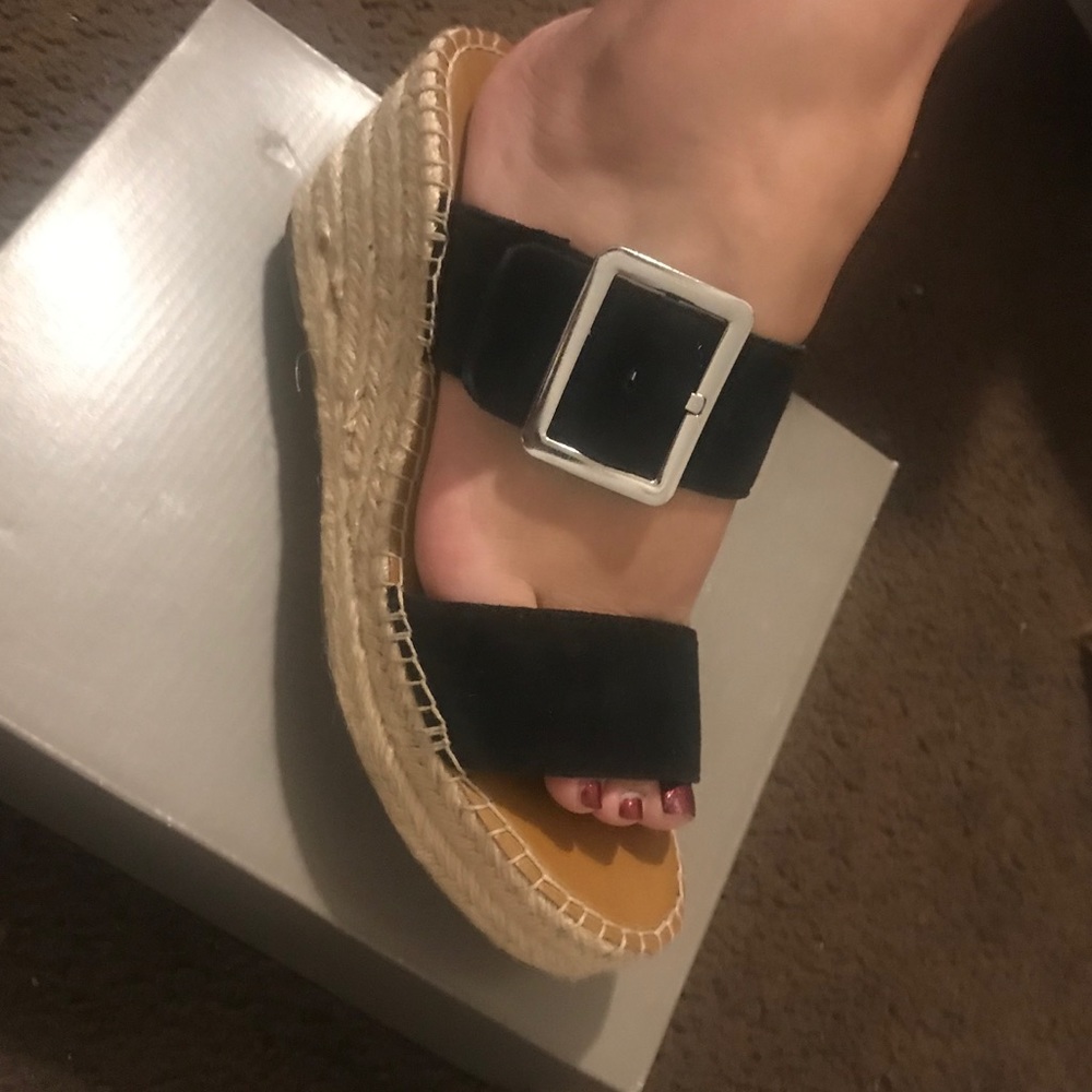 Tan Wedges